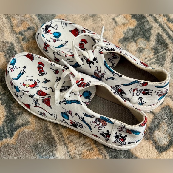 Dr. Seuss Cat in the Hat Shoes, Size 37 - Picture 1 of 5